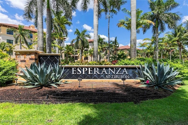 view of community / neighborhood sign