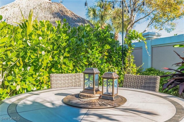 13575 Snook Cir, Naples, FL 34114