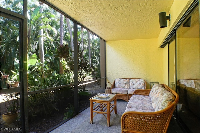 7116 Lakeridge Ct Unit 103, Fort Myers, FL 33907 - view of sunroom / solarium