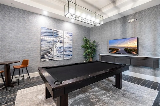 playroom featuring baseboards and billiards