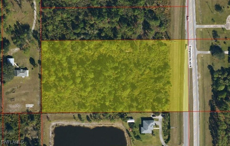 3637 Everglades Blvd N, Naples, FL 34120