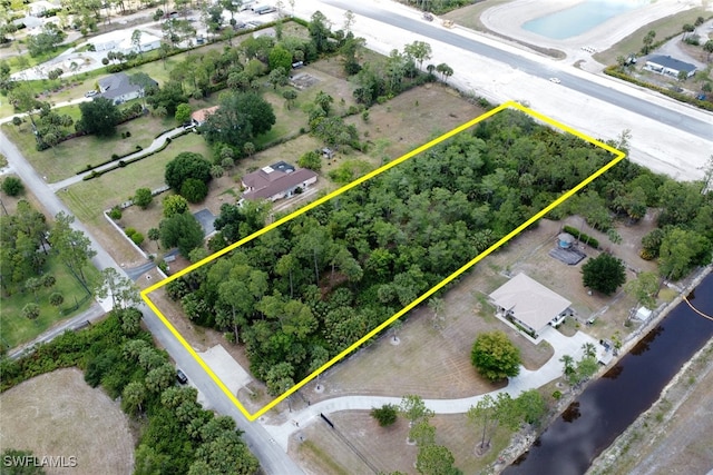 265 10th Ave NE, Naples, FL 34120