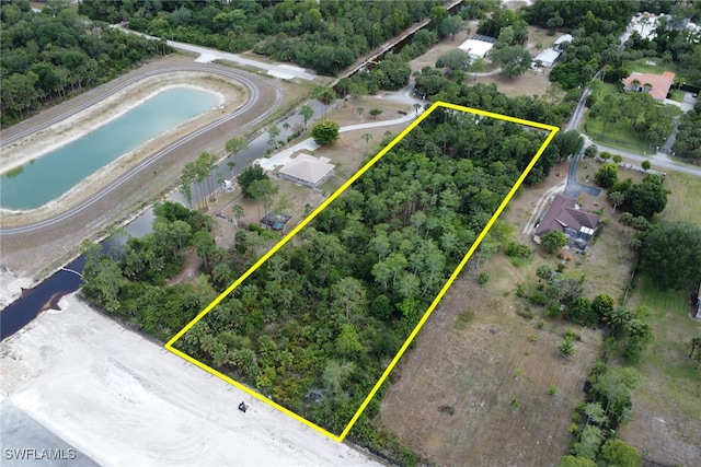 265 10th Ave NE, Naples, FL 34120