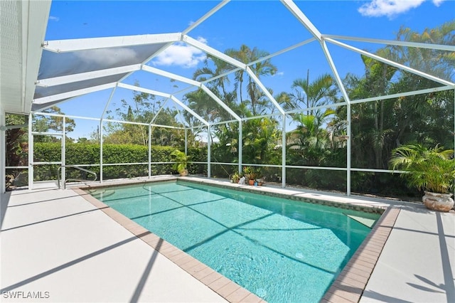 636 102nd Ave N, Naples, FL 34108 - swimming pool featuring a patio area and a lanai