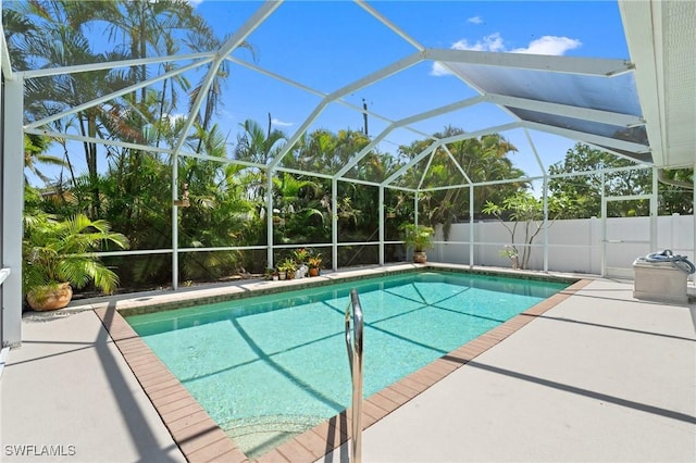 636 102nd Ave N, Naples, FL 34108 - view of pool with a patio and glass enclosure