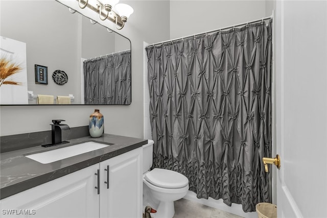 162 Newport Dr Unit 1208, Naples, FL 34114 - full bath featuring vanity, curtained shower, and toilet