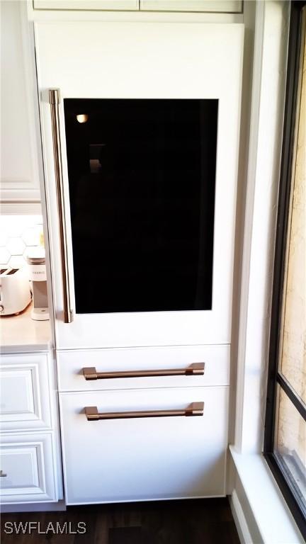 3690 27th Ave SW, Naples, FL 34117 - interior details featuring wall oven