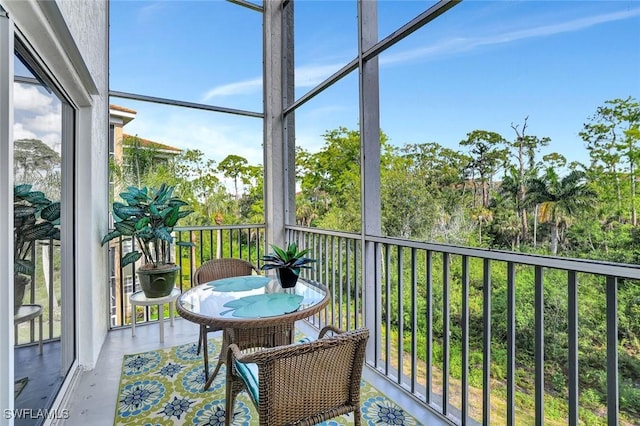4500 Botanical Place Cir Unit 301, Naples, FL 34112 - view of sunroom