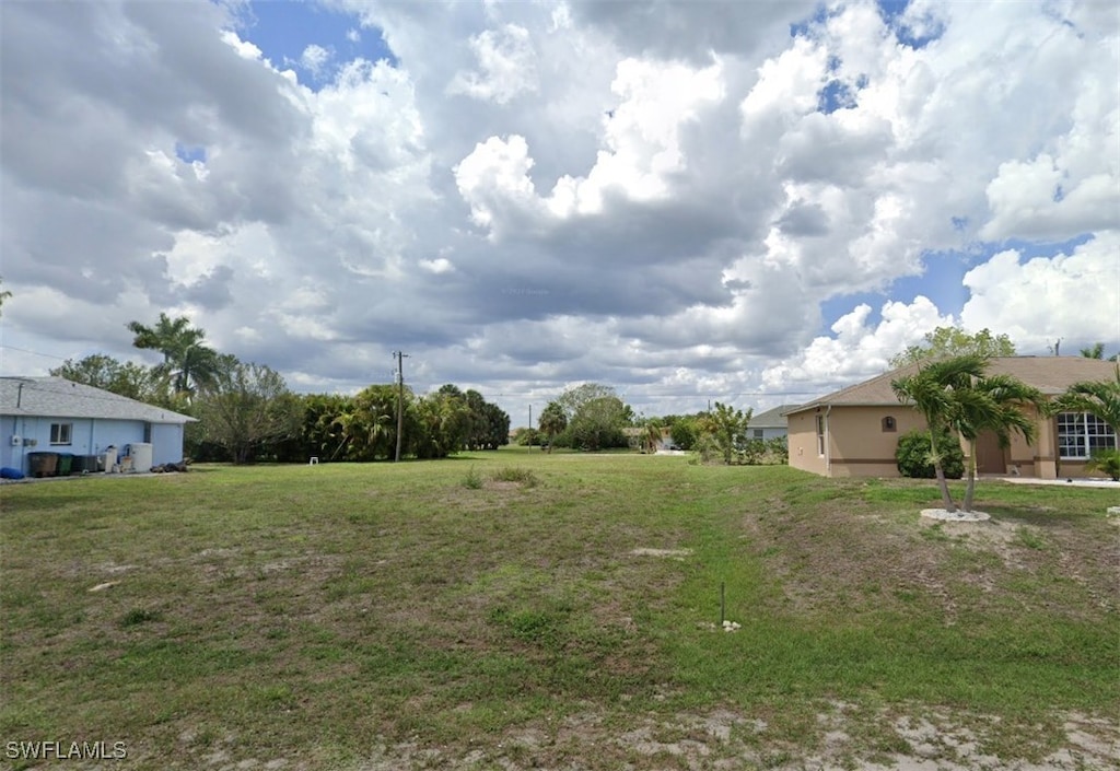2021 NE 24th Ter, Cape Coral, FL 33909