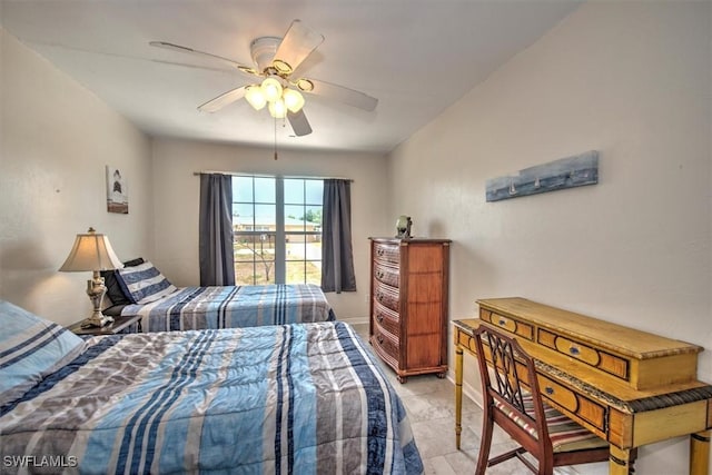 bedroom featuring a ceiling fan