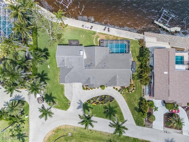 view of property location featuring a large body of water