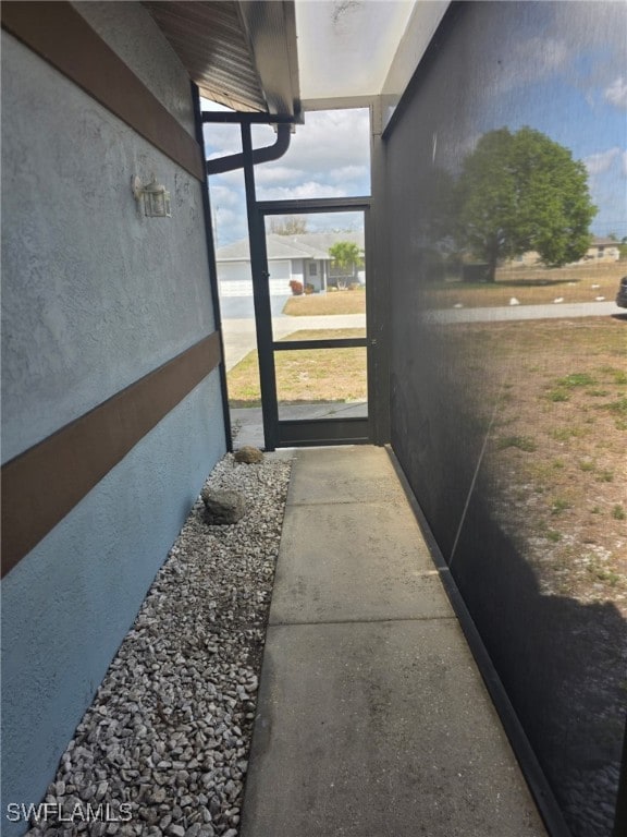2123 NE 6th Pl, Cape Coral, FL 33909 - exterior space featuring stucco siding