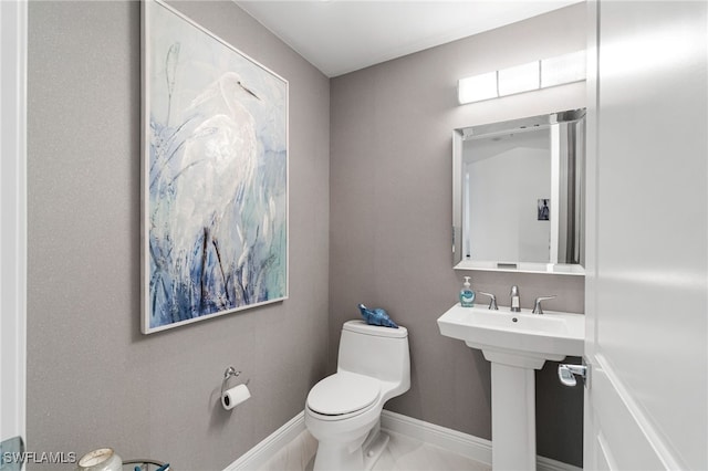 4800 Pelican Colony Blvd Unit 303, Bonita Springs, FL 34134 - bathroom with toilet and baseboards