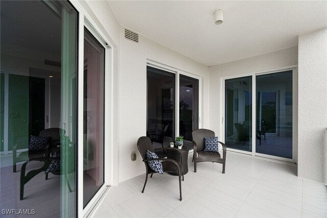 4800 Pelican Colony Blvd Unit 303, Bonita Springs, FL 34134 - view of patio