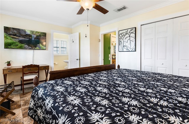 5122 Santa Rosa Ct, Cape Coral, FL 33904 - bedroom with crown molding, ceiling fan, ensuite bath, visible vents, and a closet