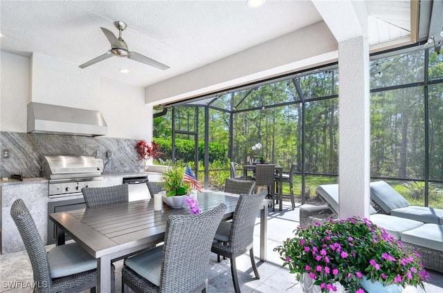 view of sunroom / solarium