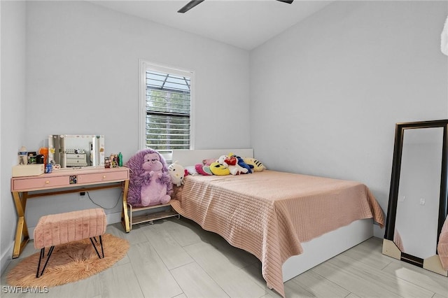 bedroom featuring a ceiling fan