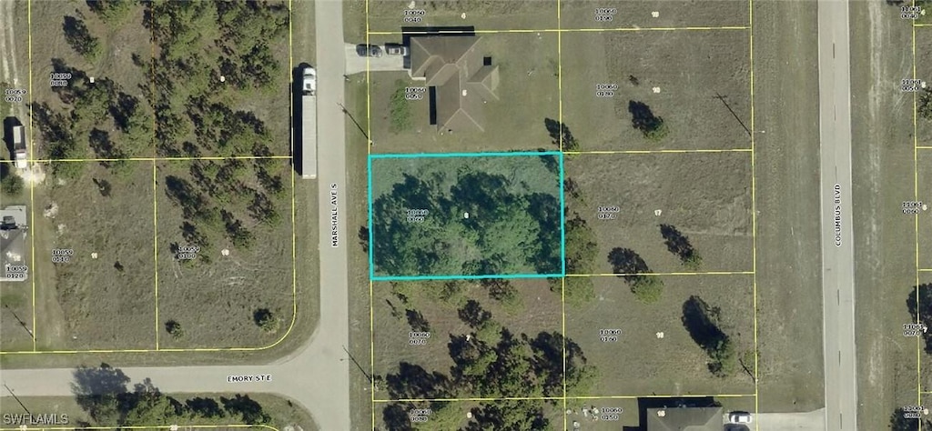 1025 Marshall Ave E, Lehigh Acres, FL 33974