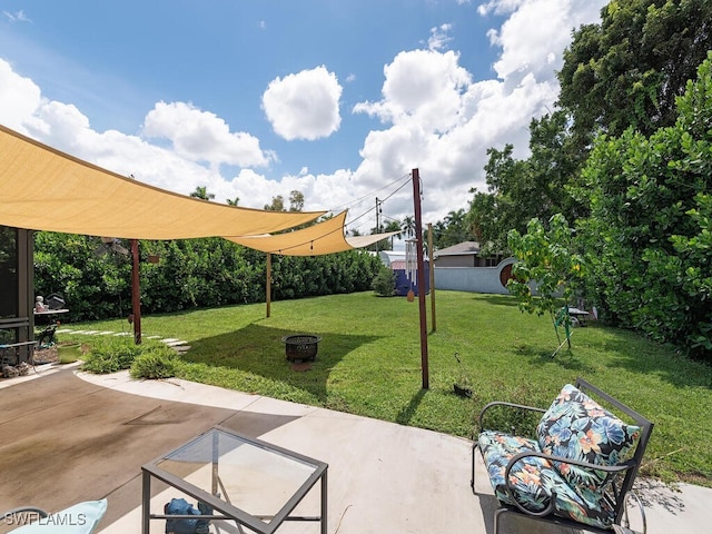 5521 Shaddelee Ln W, Fort Myers, FL 33919 - view of patio / terrace
