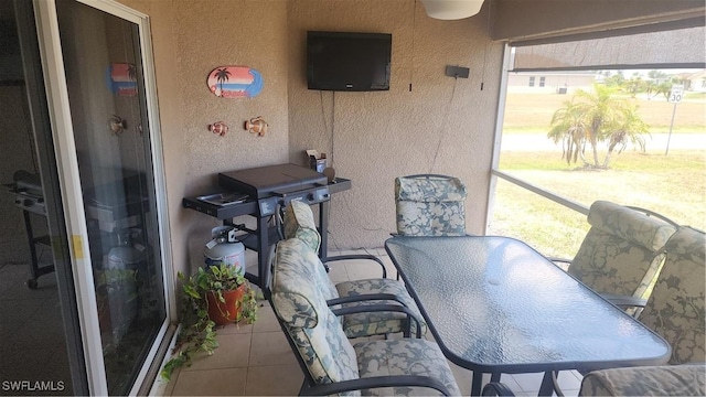 view of sunroom / solarium