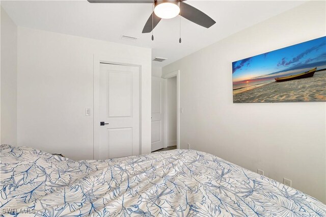 bedroom with a ceiling fan