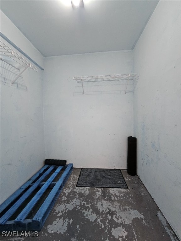 6025 Chardonnay Ln Unit 102, Naples, FL 34119 - view of spacious closet