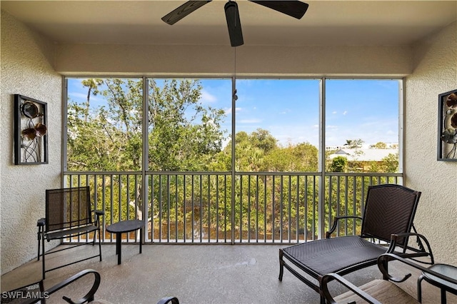 sunroom / solarium with a healthy amount of sunlight