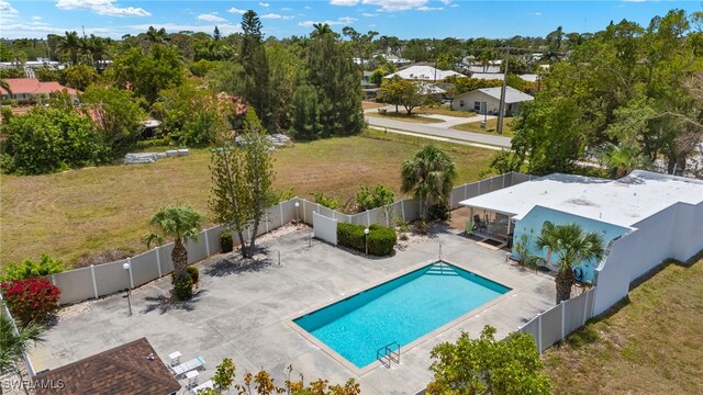 7136 Blanquilla Ct, Fort Myers, FL 33908 - view of swimming pool with a patio area and a residential view