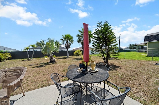 view of patio / terrace with outdoor dining area