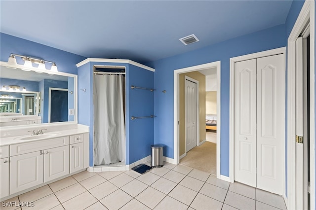 12541 Allendale Cir, Fort Myers, FL 33912 - bathroom featuring visible vents, baseboards, vanity, and a shower with curtain