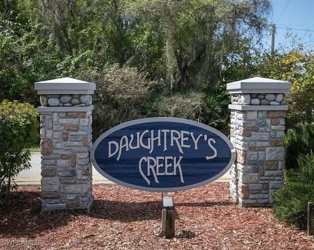 7311 Sean Ln, North Fort Myers, FL 33917 - view of community sign