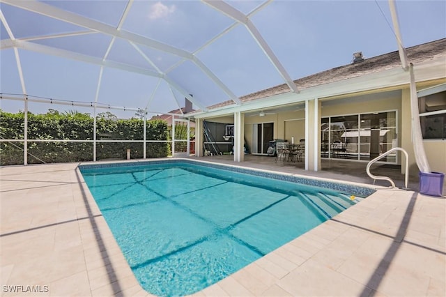 6731 Blake Pledger Ct, North Fort Myers, FL 33917 - outdoor pool featuring a lanai, ceiling fan, a patio area, and outdoor dining space