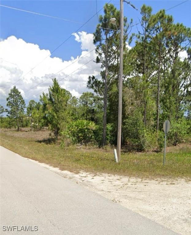 1053 Portland Ave S, Lehigh Acres, FL 33974