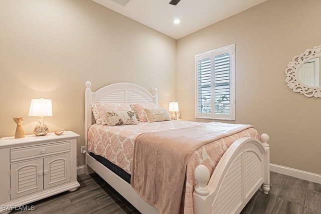 bedroom with baseboards, recessed lighting, dark wood-style flooring, and a ceiling fan