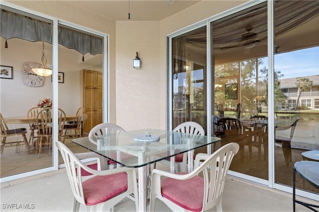view of sunroom / solarium