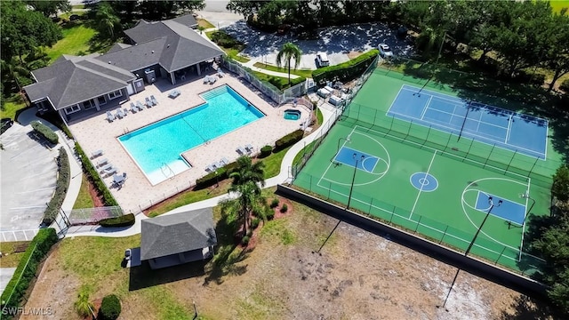 17942 Oakmont Ridge Cir, Fort Myers, FL 33967 - bird's eye view of a pool area