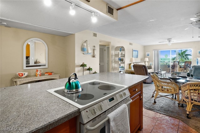 1766 Cape Coral Pkwy E Unit 310, Cape Coral, FL 33904 - photo 5