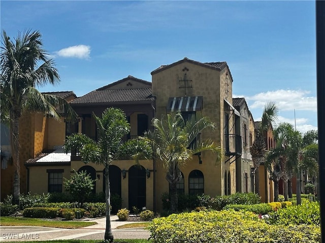 11761 Adoncia Way Unit 3907, Fort Myers, FL 33912 - photo 2