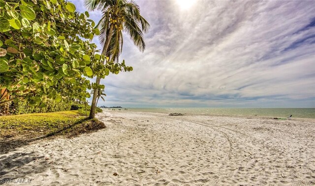 113 Bayview Ave, Fort Myers Beach, FL 33931