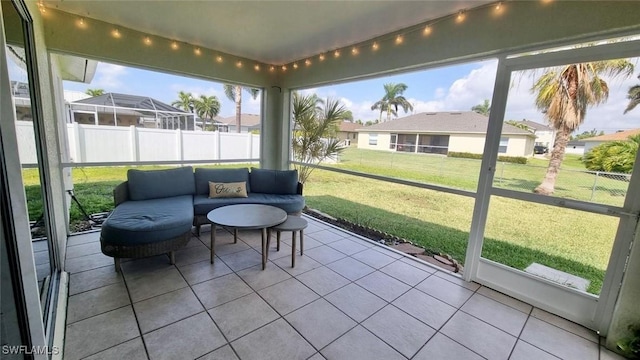 2847 SW 26th Pl, Cape Coral, FL 33914 - sunroom featuring a residential view