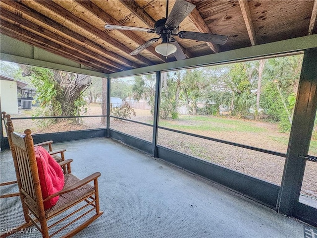 75 Hardee St, Labelle, FL 33935 - unfurnished sunroom with ceiling fan and lofted ceiling