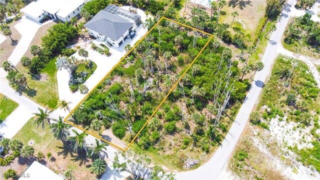 13451 Almond Dr, Fort Myers, FL 33908