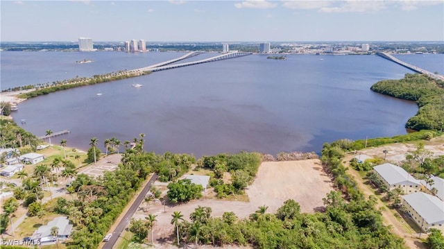 1059 River Rd, North Fort Myers, FL 33903