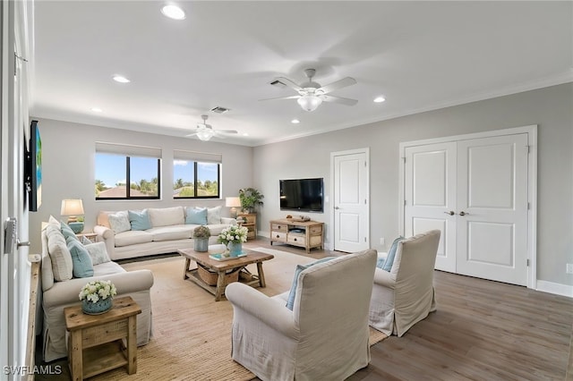 4437 Tamarind Way, Naples, FL 34119 - living room featuring recessed lighting, a ceiling fan, ornamental molding, baseboards, and light wood-style floors