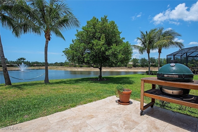 3599 Beaufort Ct, Naples, FL 34119 - view of patio / terrace with a water view and area for grilling