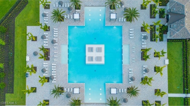 19402 Hinkley Dr, Estero, FL 33928 - bird's eye view of a pool