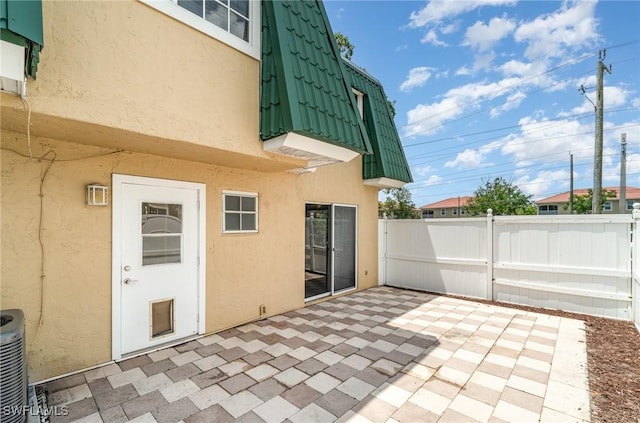 5816 Whiting Ct, Fort Myers, FL 33919 - view of patio with fence and cooling unit