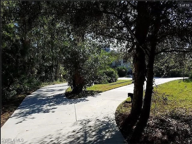 880 18th St NE, Naples, FL 34120 - view of surrounding community