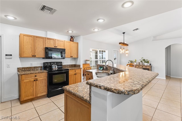 2216 NE 3rd Ave, Cape Coral, FL 33909 - photo 3