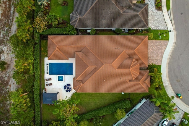 4605 Azalea Dr, Naples, FL 34119 - aerial view of property and surrounding area